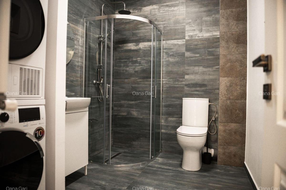 Casa P+1 curte și alee de acces private - 11