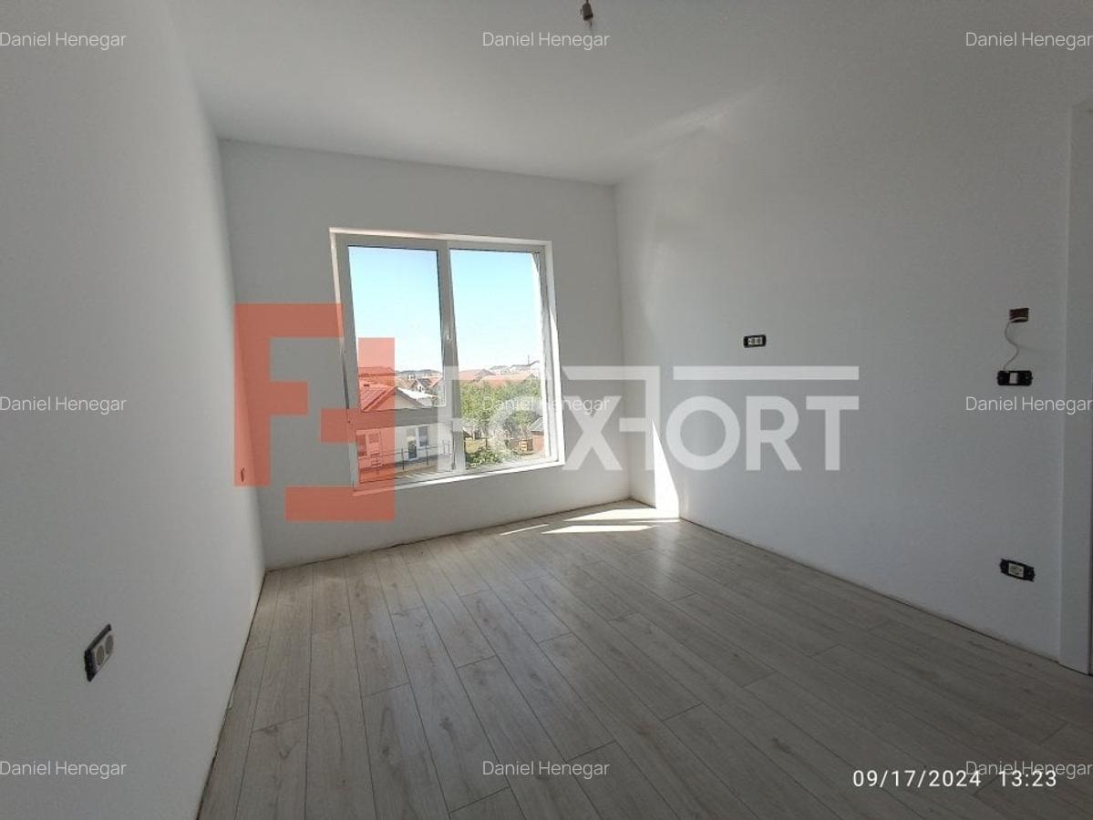 Apartament cu 3 camere semidecomandat în Giroc - 20