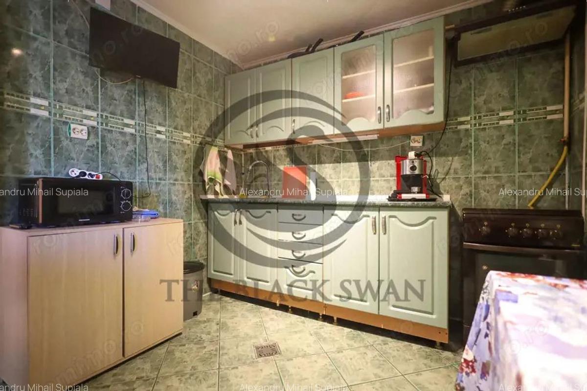 Casa/Vila cu 8 camere de vanzare | Strejnicu, Prahova | Comision 0% - 8