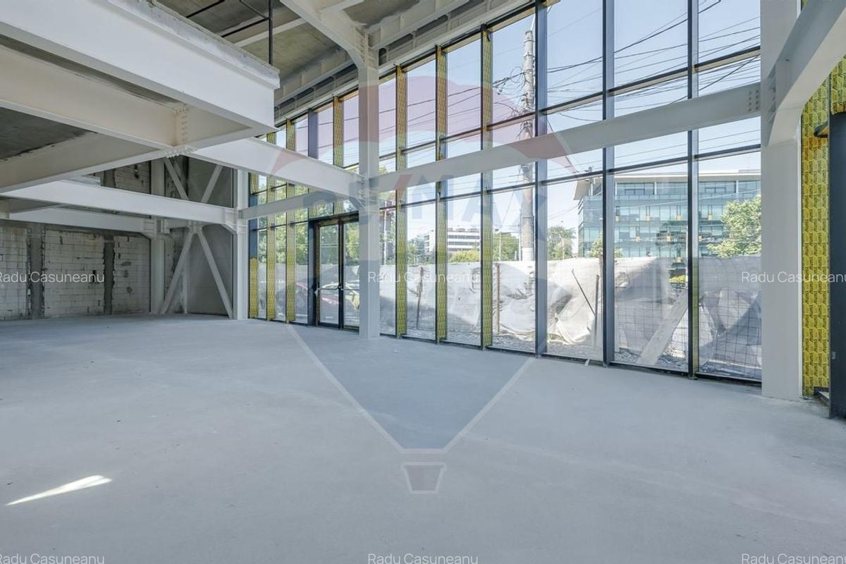 Inchiriere spatiu comercial Cotroceni - vitrina 39 m si mezanin - 1