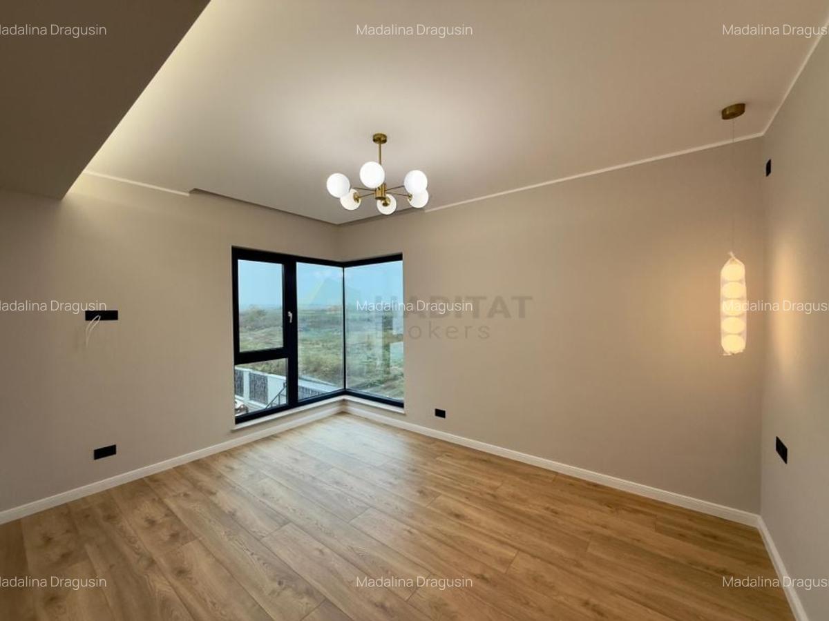 Vila individuala 5 camere langa padure | Tunari 1 Decembrie - 30