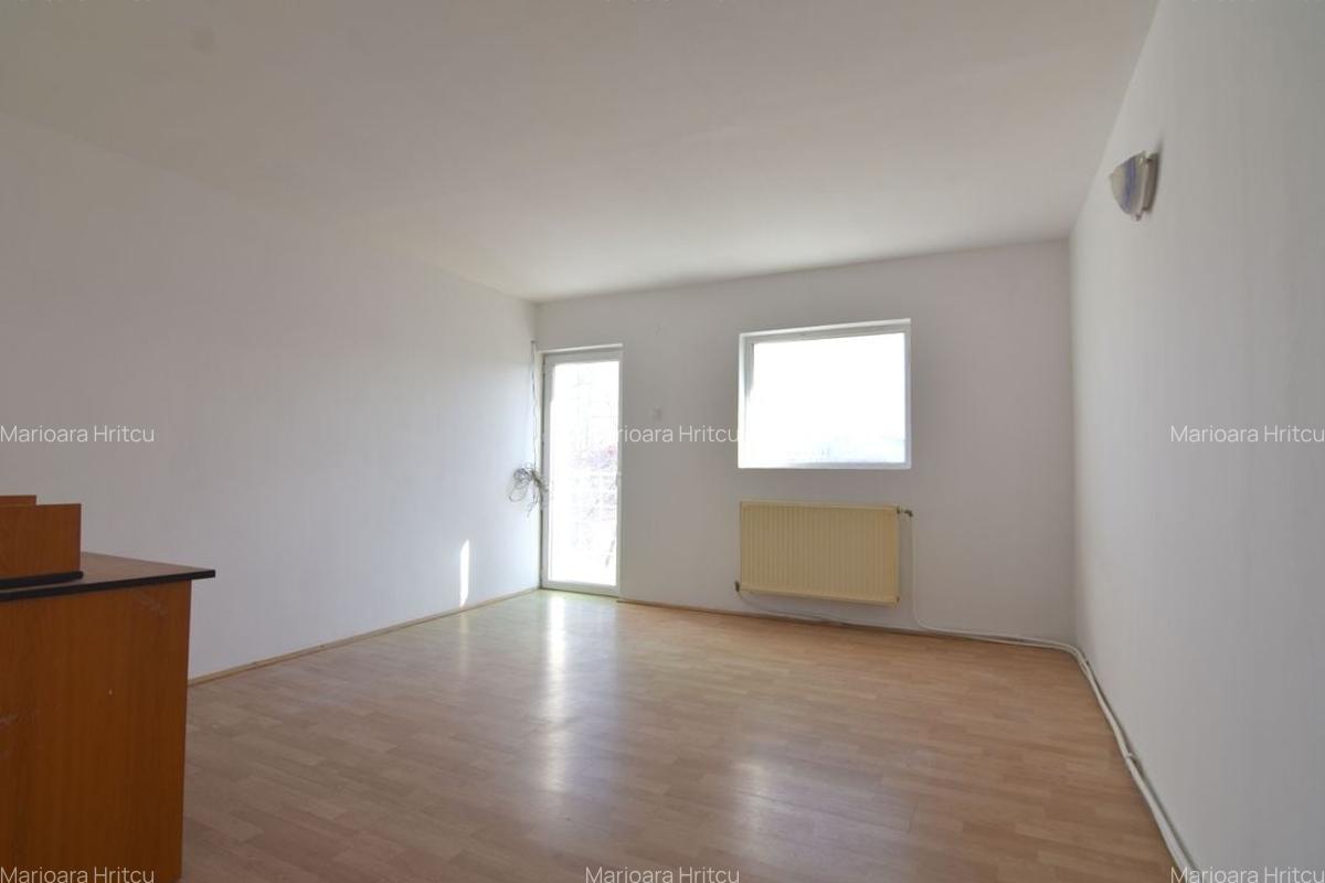 Casa de vanzare, P+M-zona Girocului Timisoara-comision 0 - 4