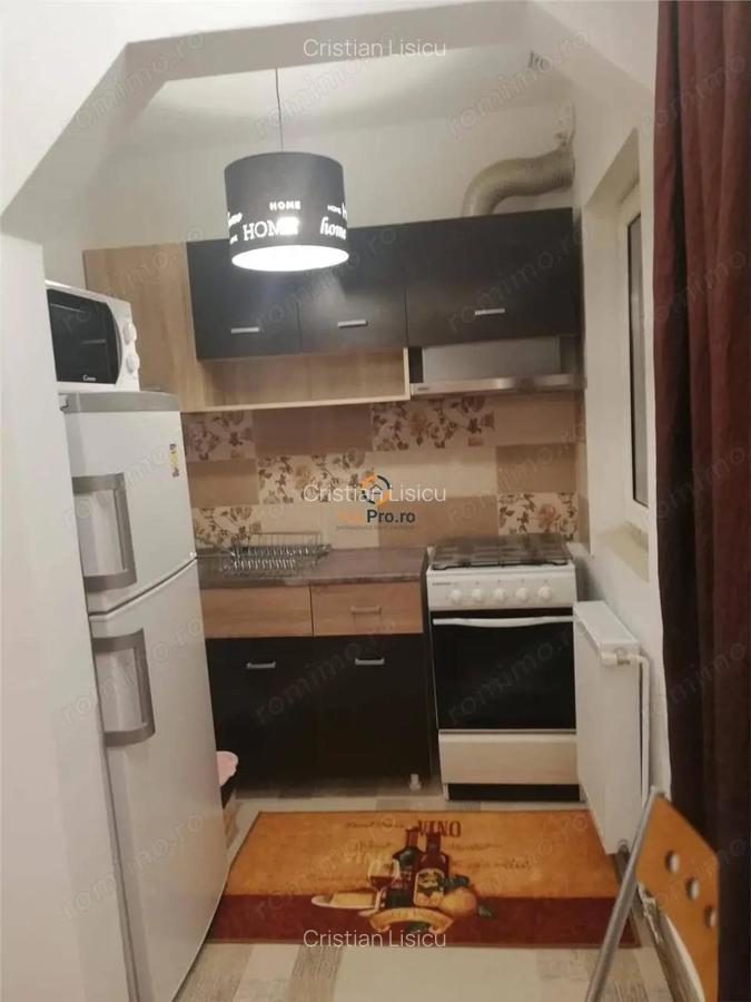 Garsoniera cocheta mobilata si utilata zona Buziasului - 8