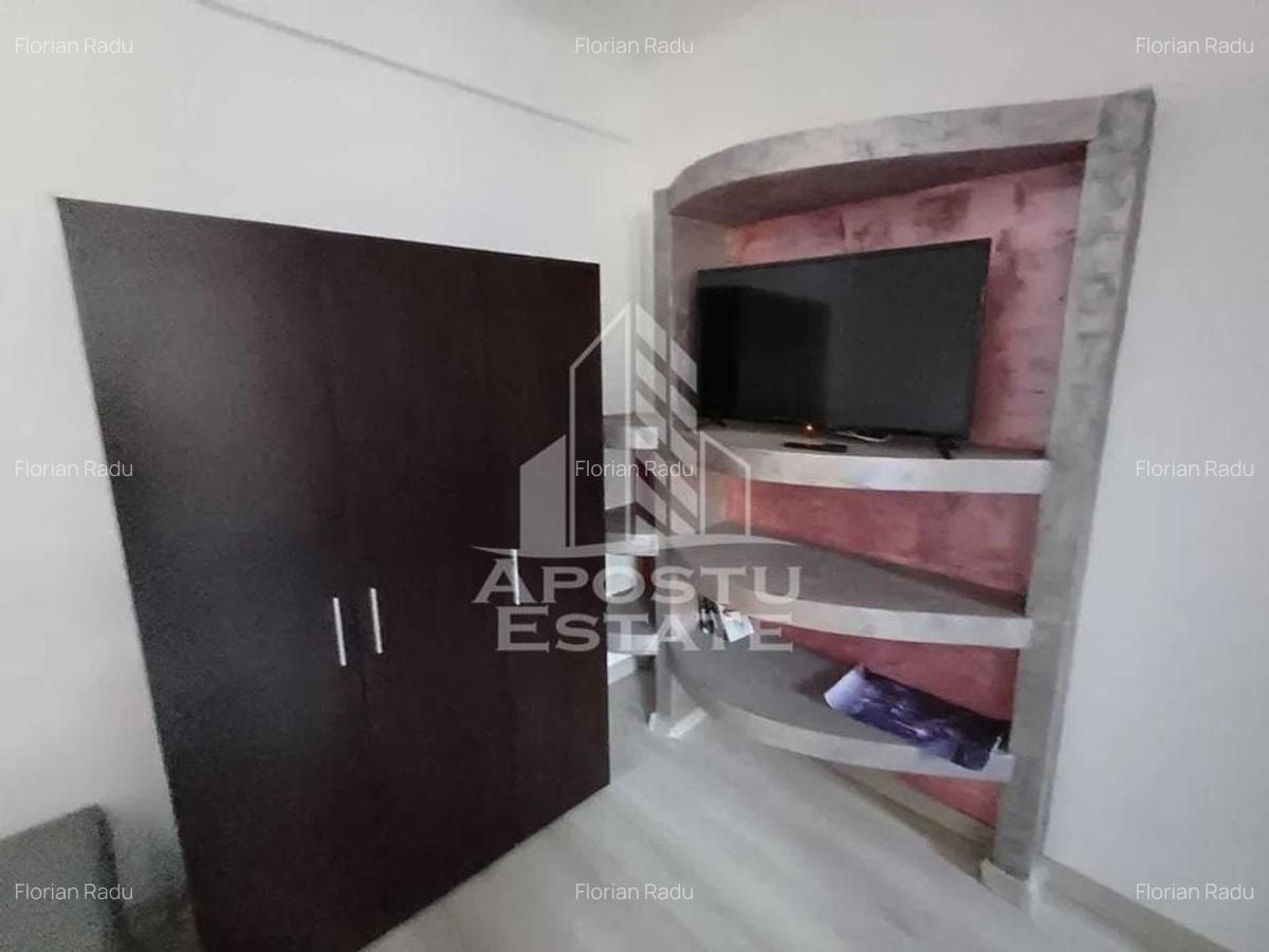 Garsoniera, zona Buziasului, Parcare privata - 3