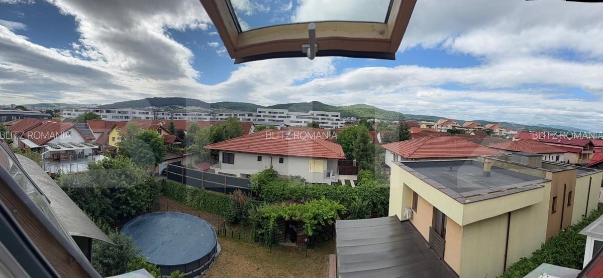 Exclusivitate! Apartament cu o camera de vanzare, 36mp, cu parcare si pod - 1