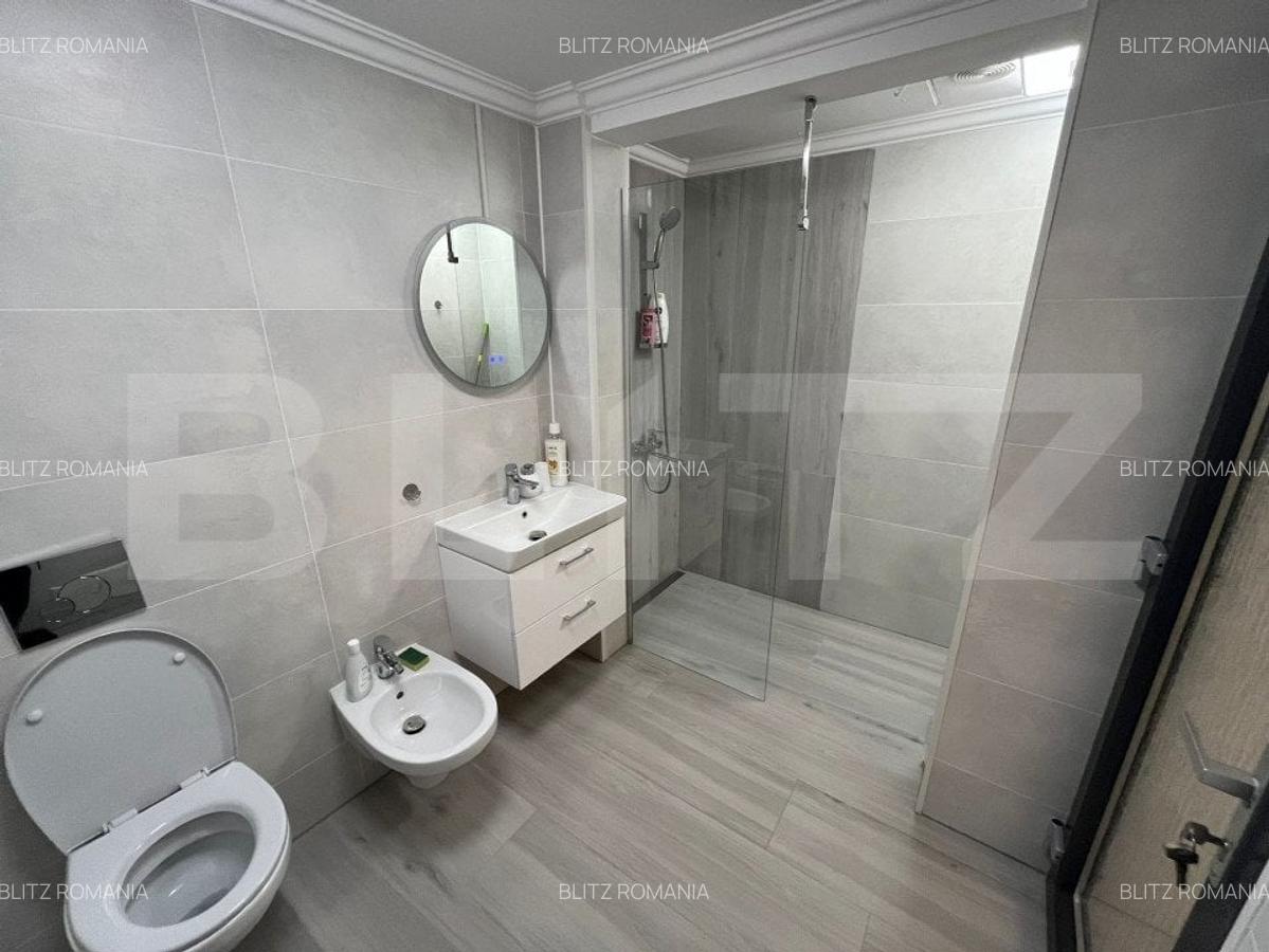 Apartament 3 camere de vanzare, 80 mp, zona-Central - 13