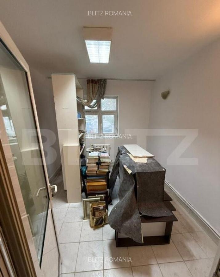 Apartament de vanzare, cu 4 camere, 80 mp, zona Big - 4