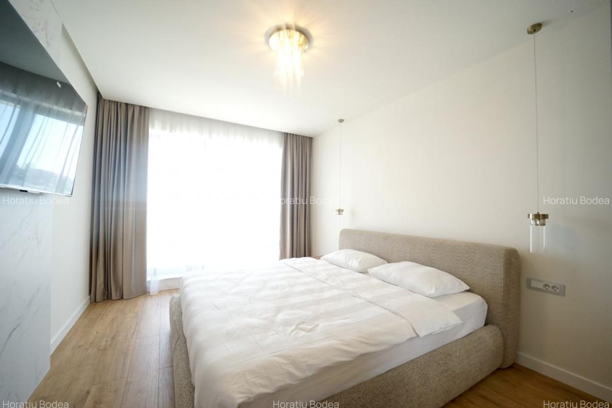 Apartament cu 3 camere semidecomandat în Zorilor - 12