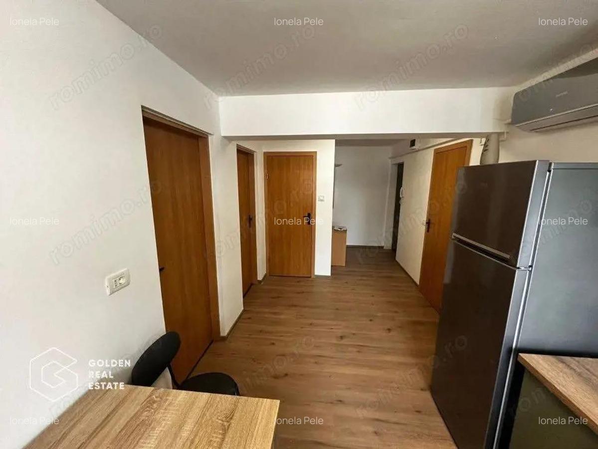 Apartament superb, 2 camere, renovat, centrala termica-zona Alfa - 8 Apartament superb, 2 camere, renovat, centrala termica-zona Alfa - 8