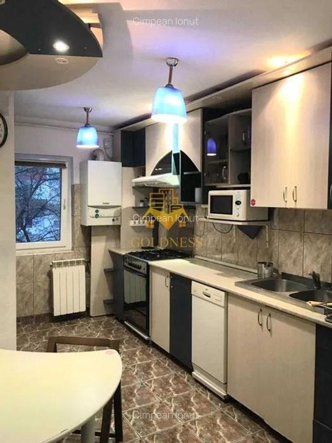 Apartament cu 4 camere decomandat, mobilat în Zorilor - 4