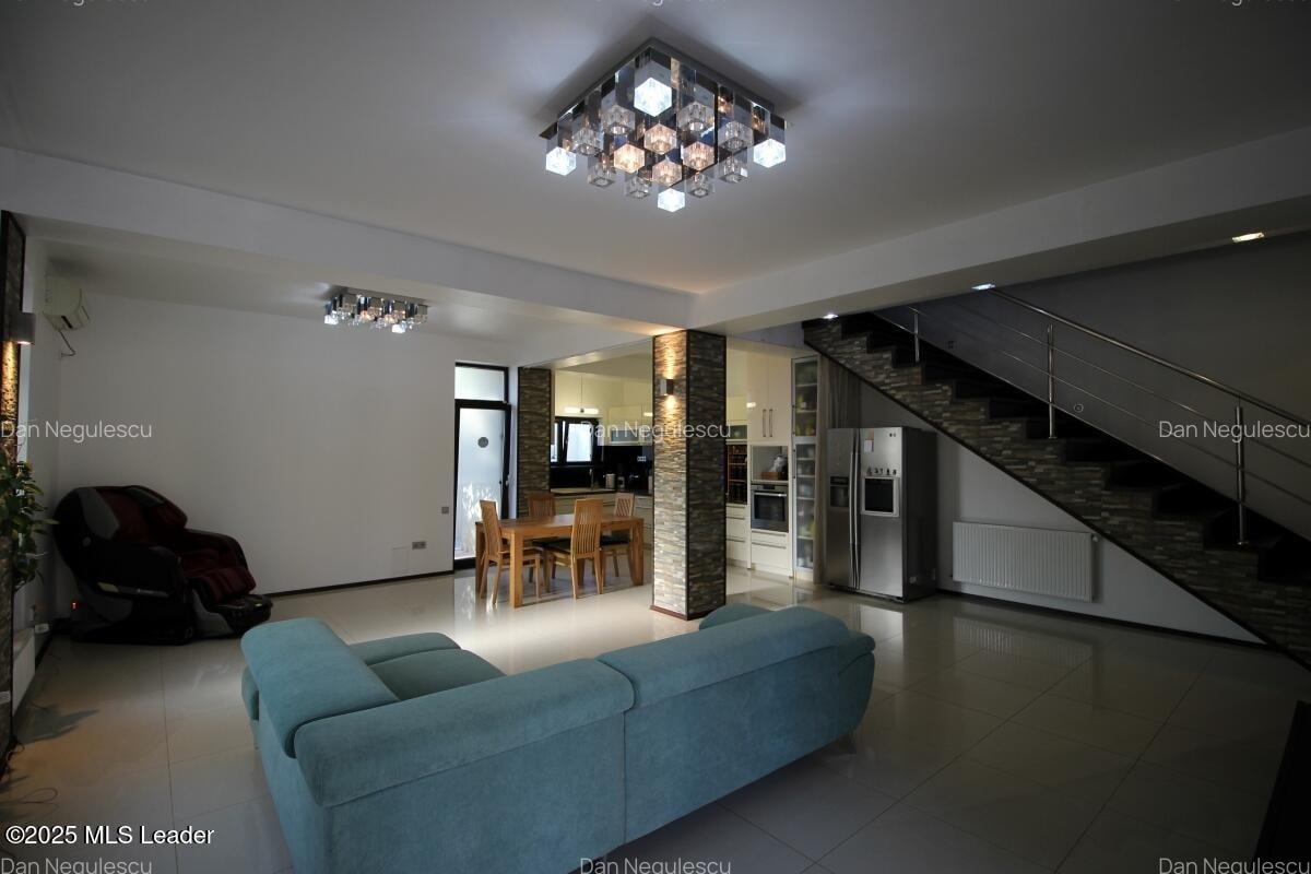 Popesti-Leordeni, Sf. Agnes, vila 2010, p+1+m, 216 mp, curte 138 mp! - 42