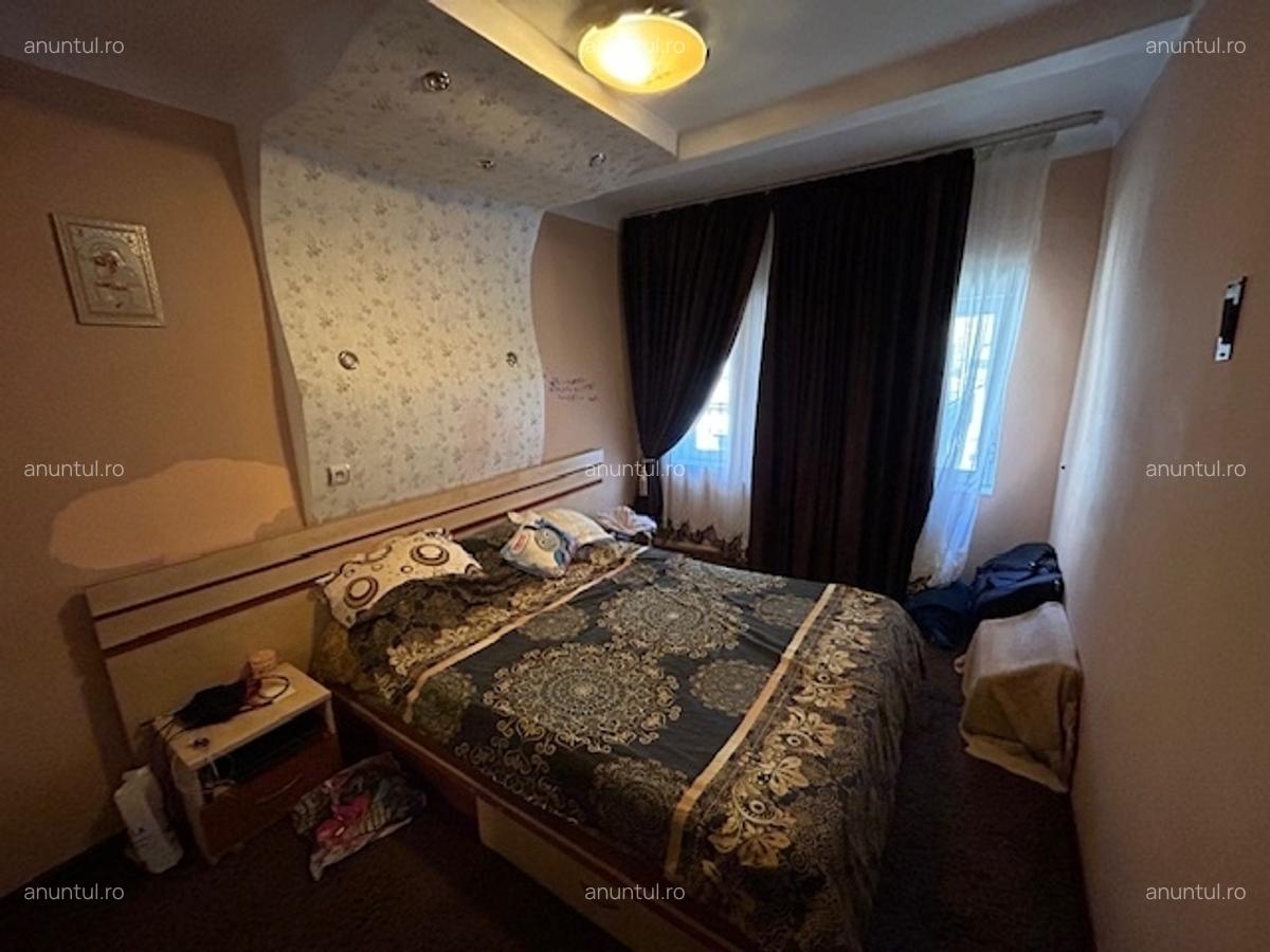 Centrul Vechi, Filitti, langa Strada Franceza mansarda pretabil investitie - 7