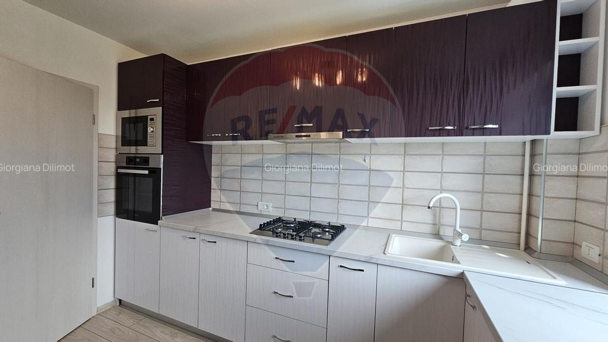 Apartament cu 2 camere decomandat în Primăverii - 9