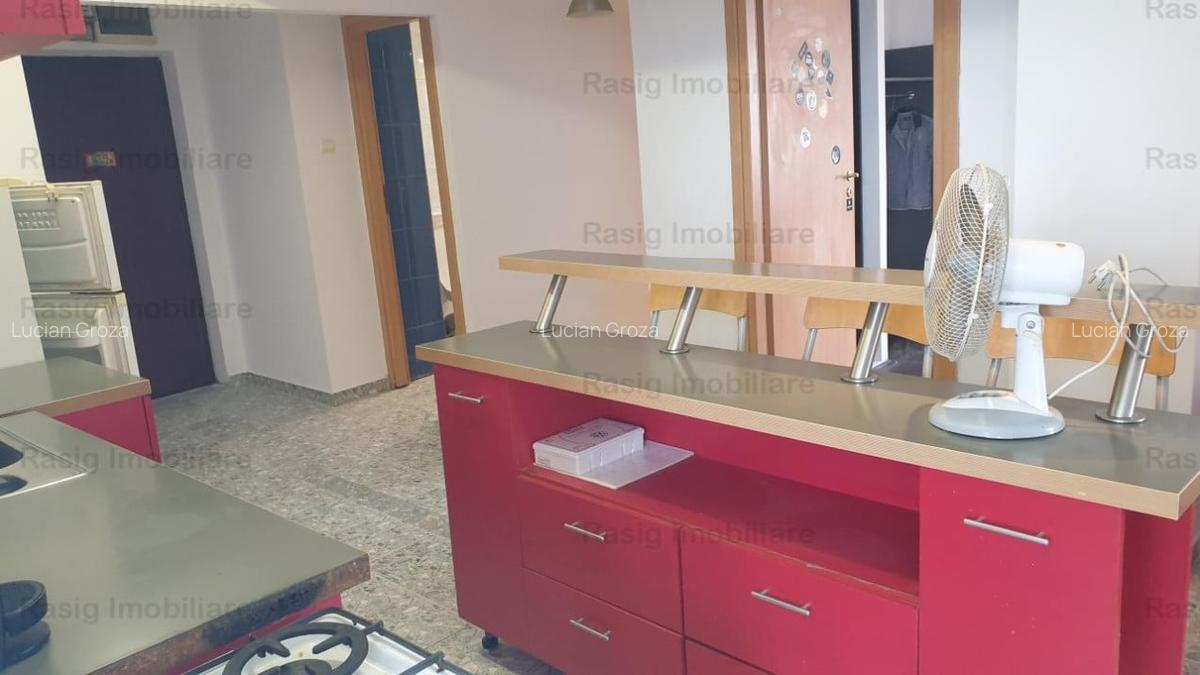 Apartament cu 4 camere decomandat în Lujerului - 11