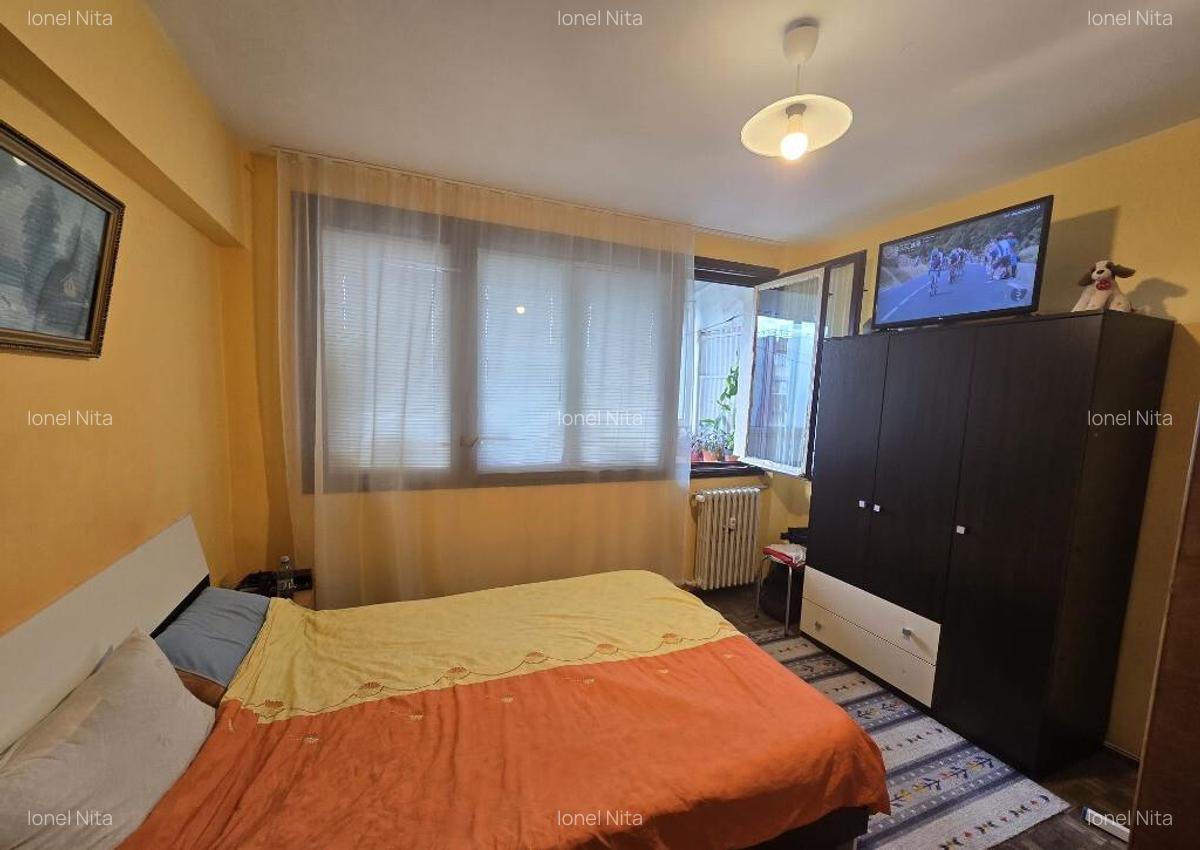 Bld. Basarabia Campia Libertatii, 2 cam, bloc reabilitat - 8
