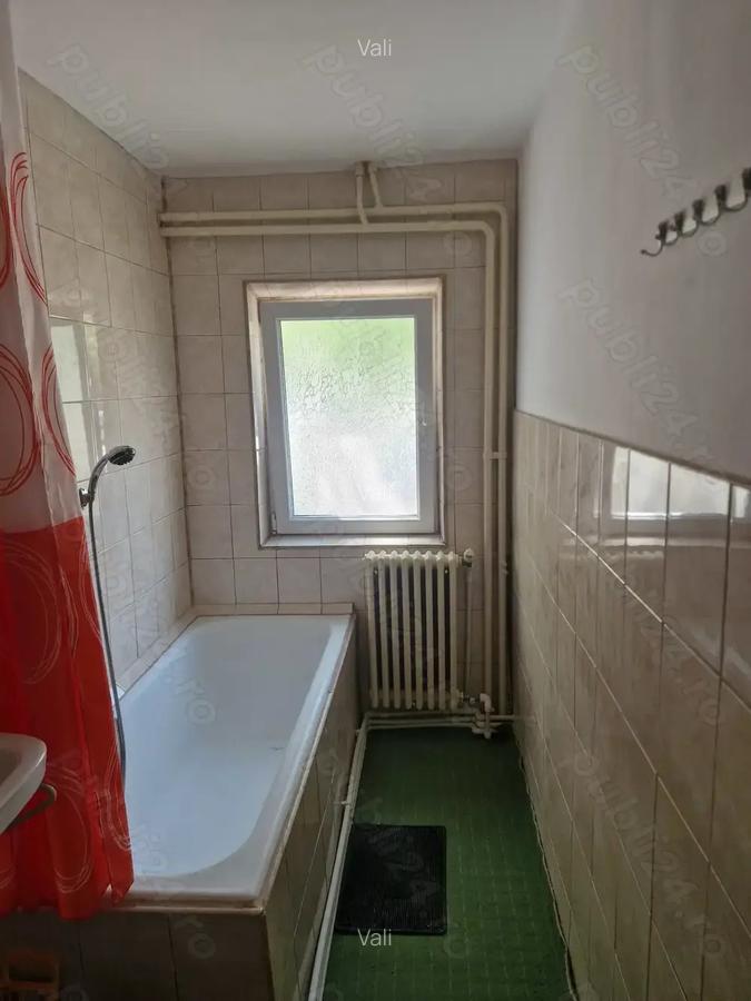 Persoana fizica inchiriez apartament cu o camera - 3