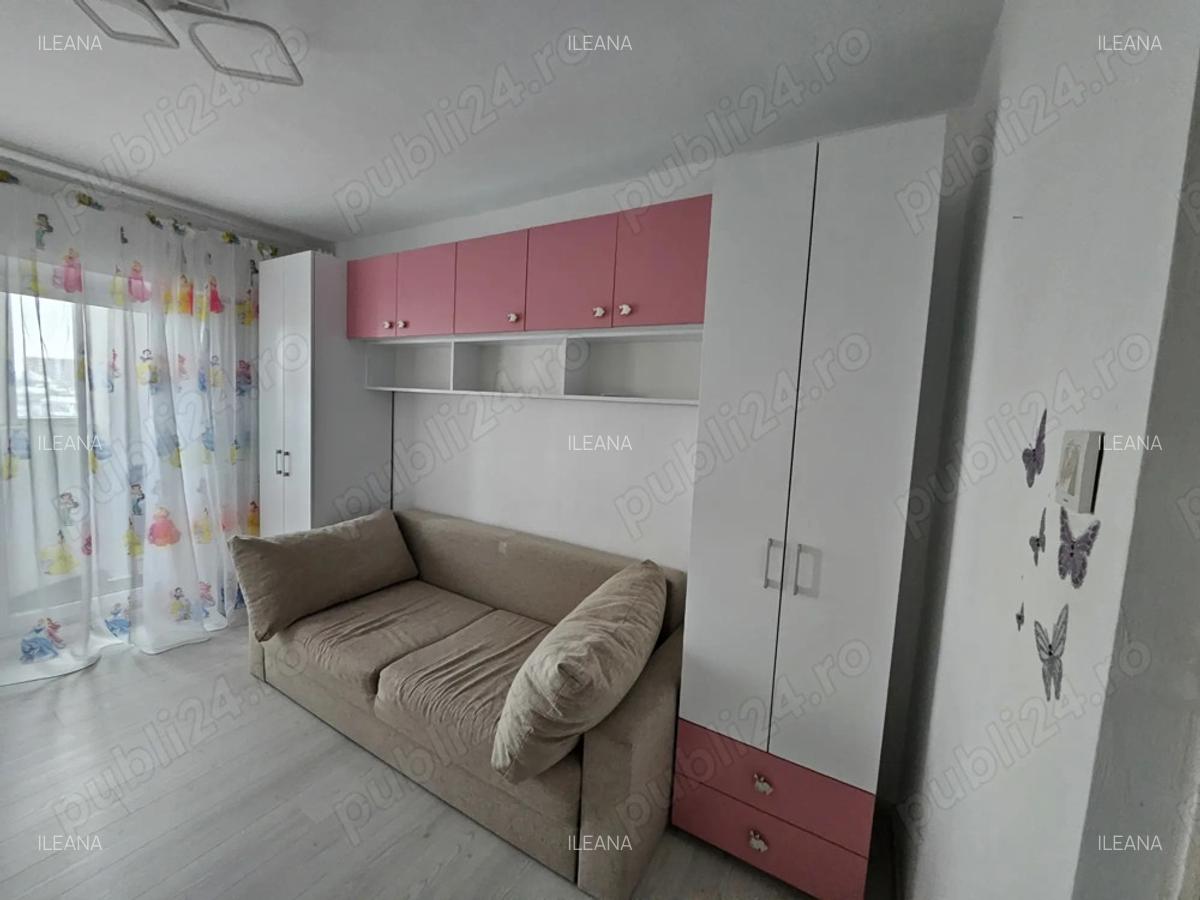 Inchiriez apartament 3 camere - 3