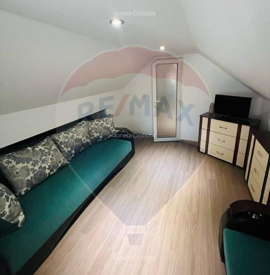 Casa / Vila cu 10 camere de vanzare in Moieciu de Jos - 18