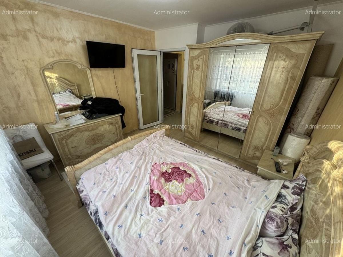 Apartament 3 camere zona Casa de Cultura - 5