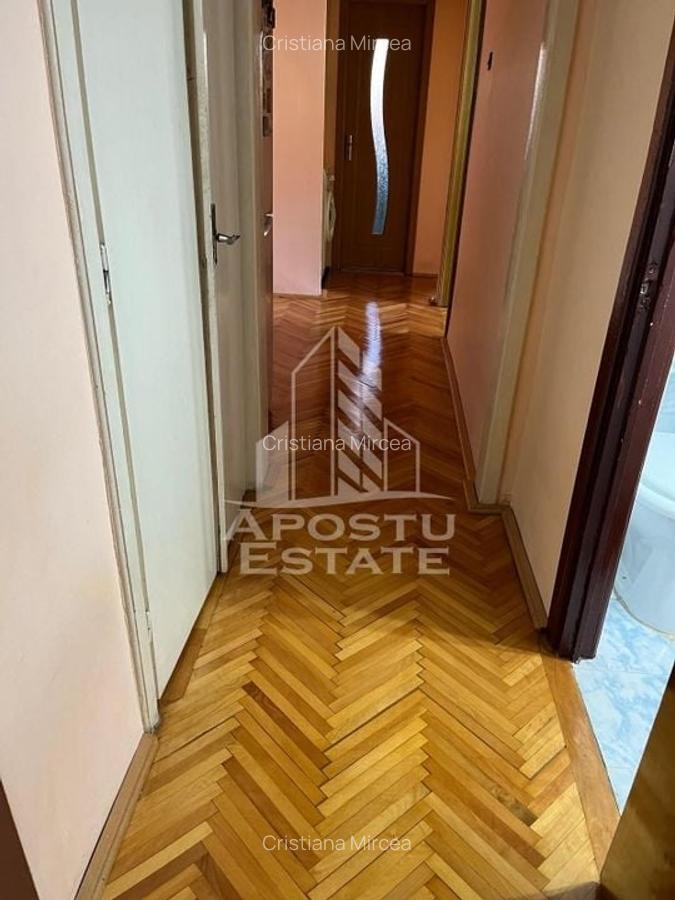 Apartament cu 3 camere,  2 bai,  aproape de Complexul Studentesc - 15