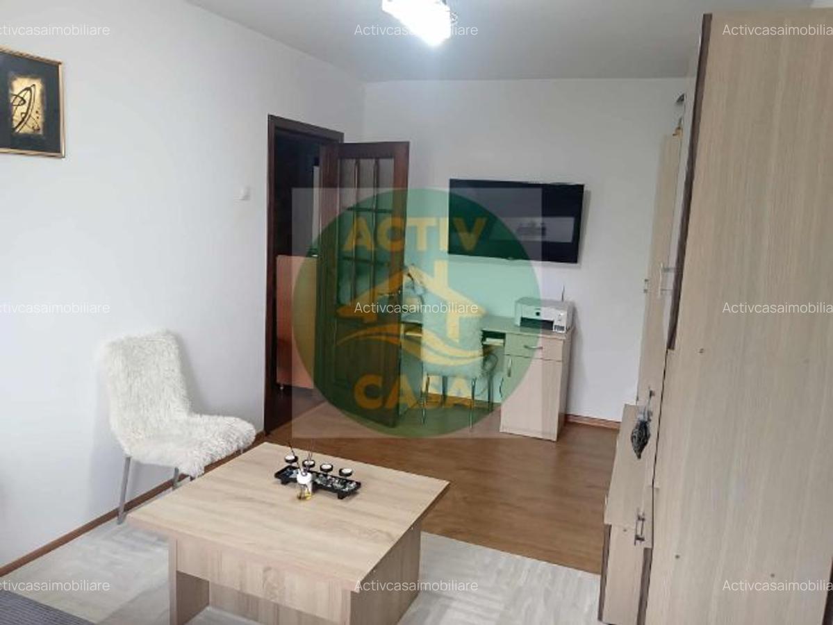 Apartament 2 camere, zona centrala - 10