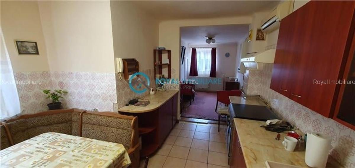 Royal Imobiliare - Vanzare vila zona Cioceanu - 33