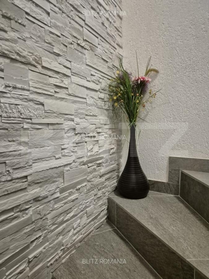 Vand sau schimb cu apartament vila superba cu 3 dormitoare  in Ungheni - 20