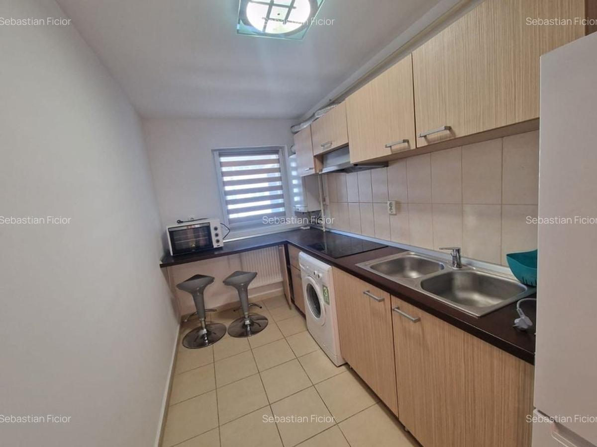 Apartament 1 camera, decomandat, 38 mp, str Calea Turzii - 14