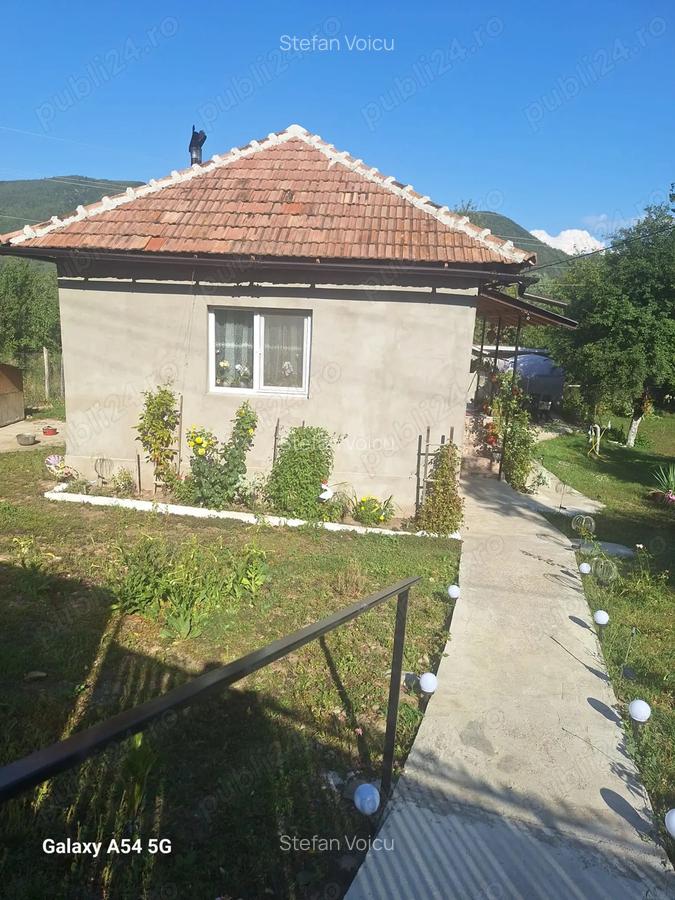 Casa de vanzare mobilata ?i utilata - 9