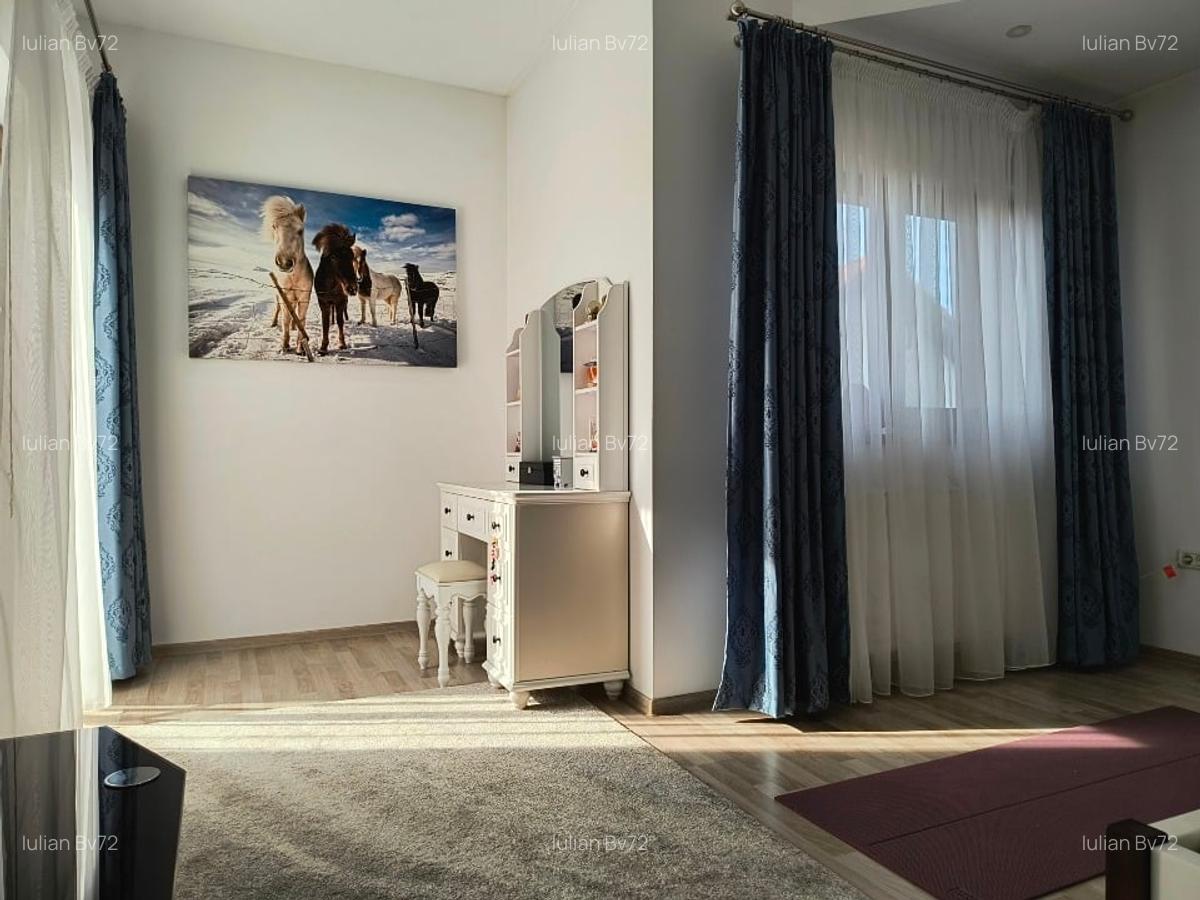 Brasov Casa de vanzare D+P+M teren 808 mp - 8