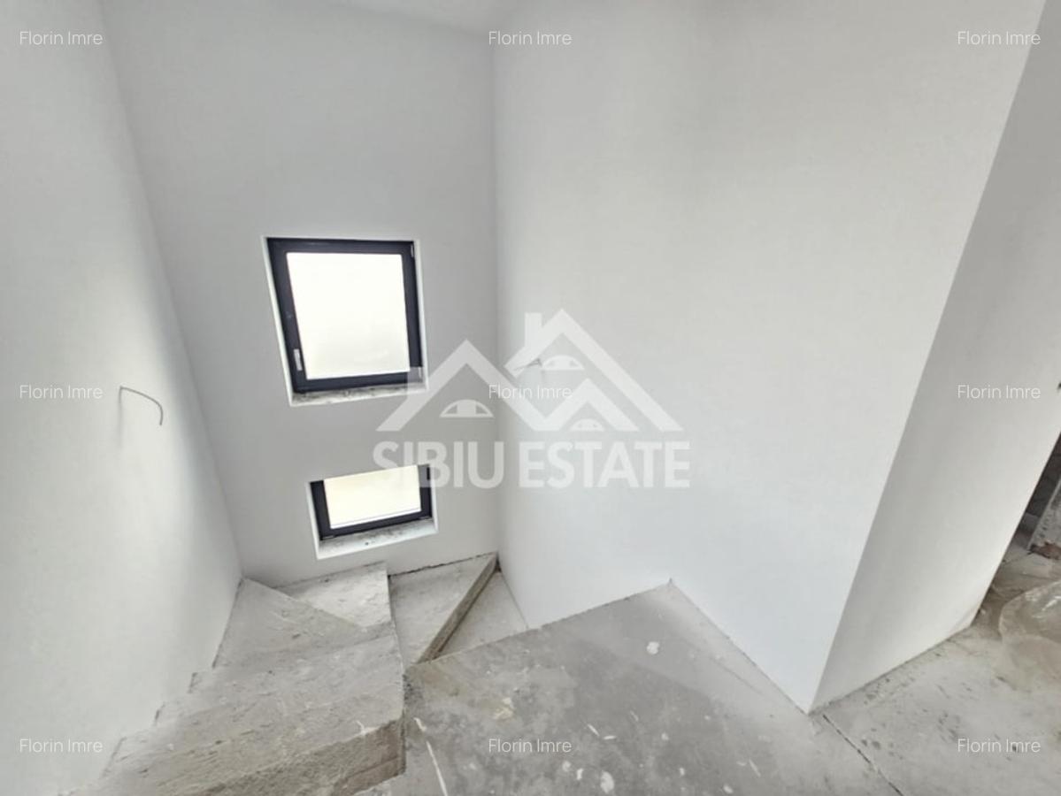 Casa noua 4 camere, Selimbar teren 480 mp - 9