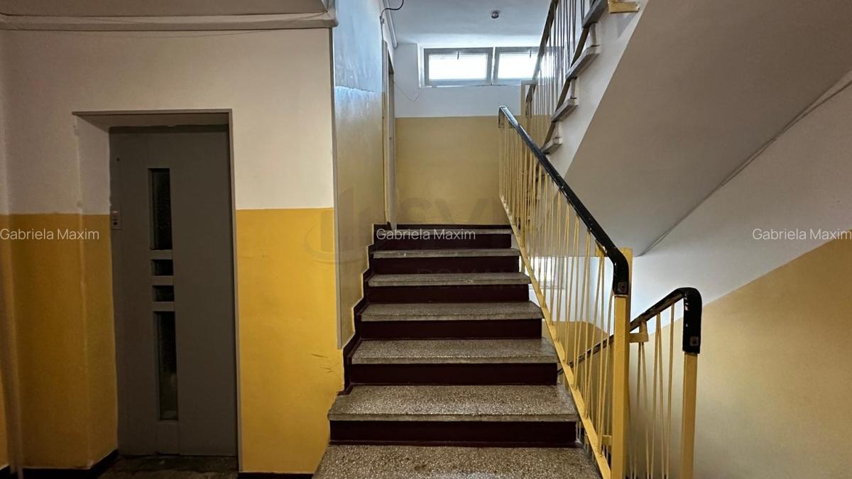 Apartament cu 3 camere decomandat în Bucur Obor - 12
