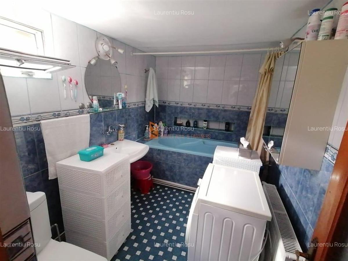 Casa tip P+M in zona Brosteni. - 11
