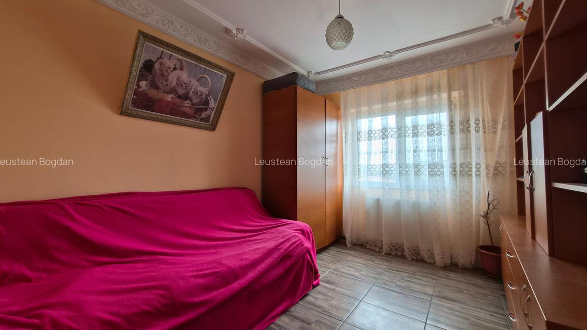 Km 5 - ap 3 cam , et 2/4 , partial mobilat (centrala gaze ) - 8