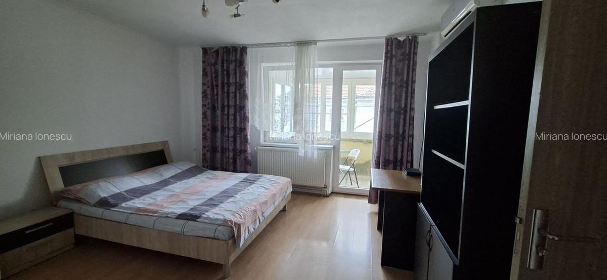 Apartament cu 2 camere - P-ta 700/Business Center - 1