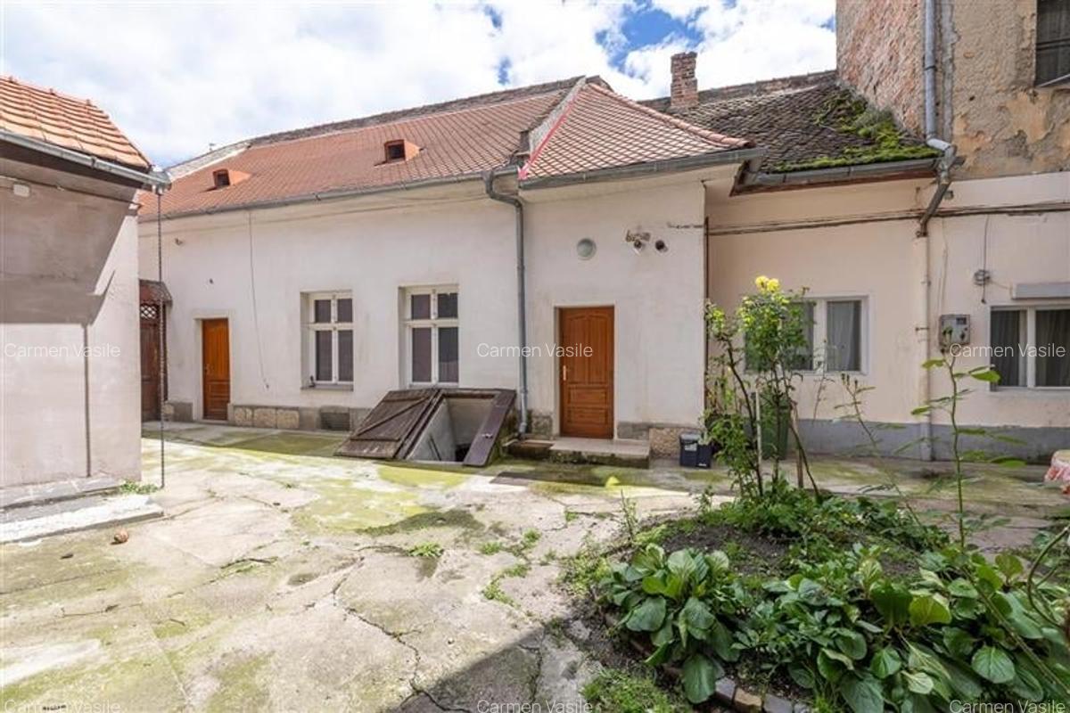 FILM! Spatiu comercial de 18.5mp + Corp de casa cu 2 camere, Central, Brasov. - 16