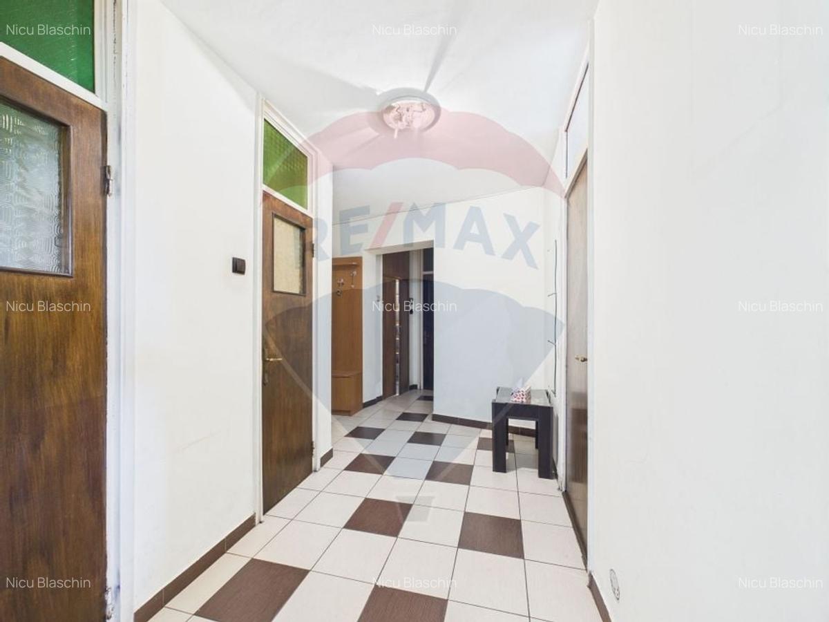 Apartament 3 camere de vanzare zona Dristor, bloc 1983 - 11