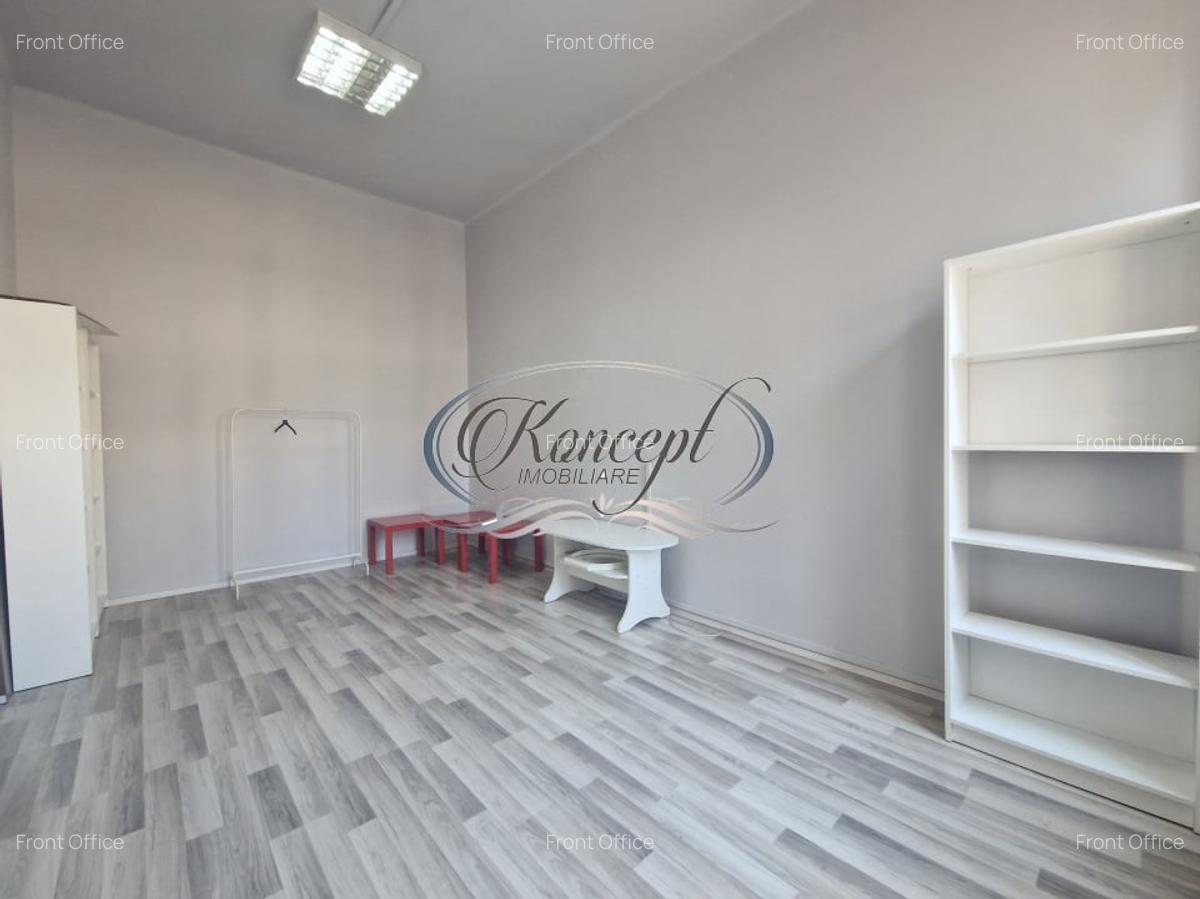 Apartament spatios, renovat, in centrul istoric - 3