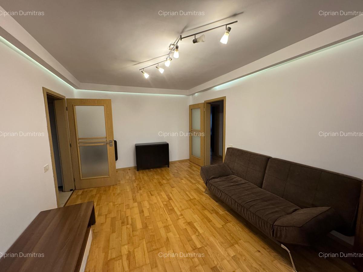 Apartament cu 4 camere Podu Ros - 4