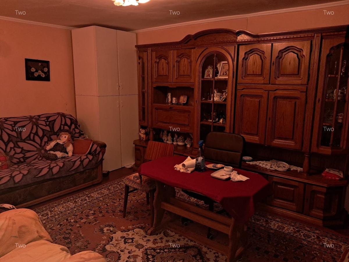 Exclusiv ! Casa 4 camere - Km.5 - 110.000 euro (Cod E2) - 5