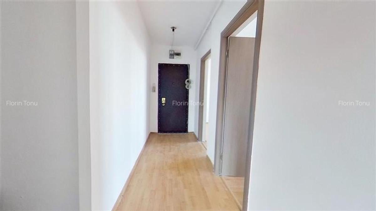 Apartament cu 3 camere semidecomandat în Vlahuță - 17