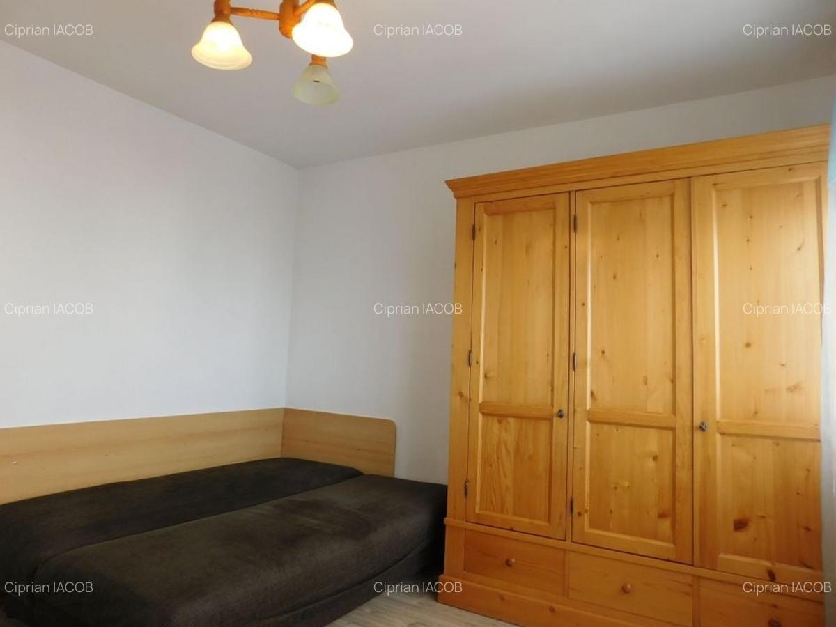 De închiriat apartament 2 camere decomandat, Zorilor - 7