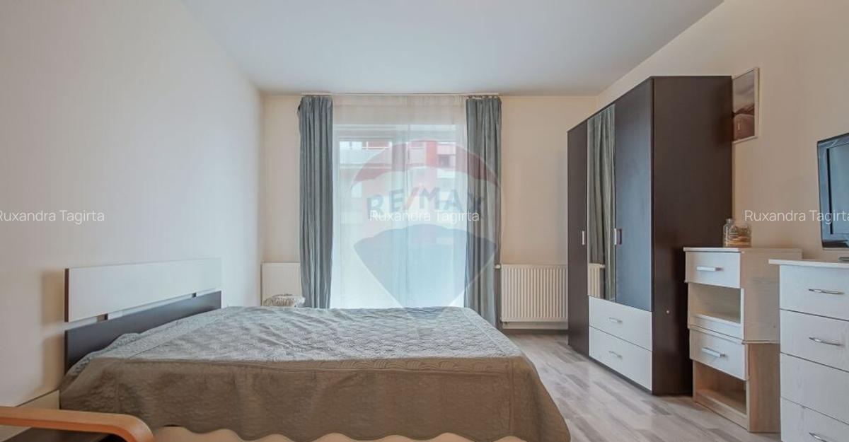 Garsoniera spa?ioasa cu priveli?te Avantgarden etaj i... - 2