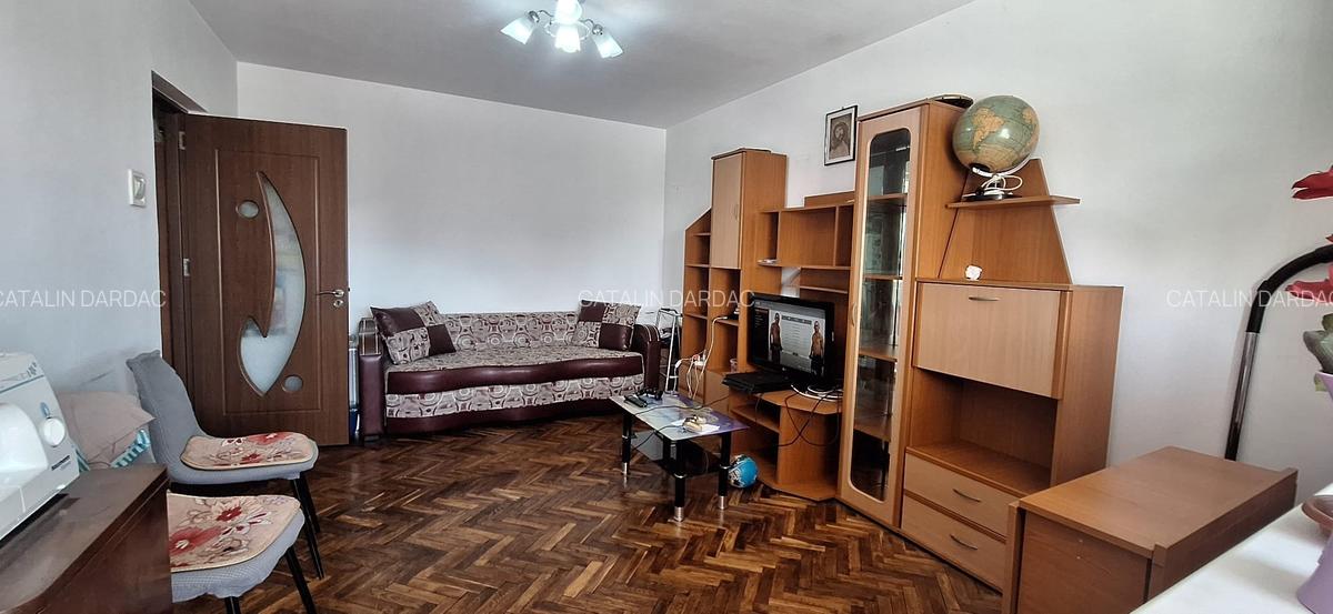 OCAZIE ! TOMIS NORD 3 CAMERE DECOMANDATE IMBUNATATIT GAZE MOBILAT 109.900 E - 4