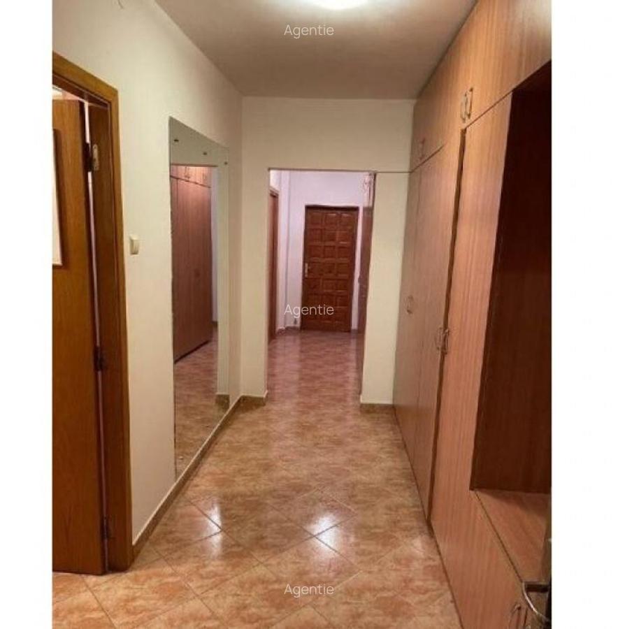 Apartament 4 camere, zona 13 Septembrie, Sebastian - 1
