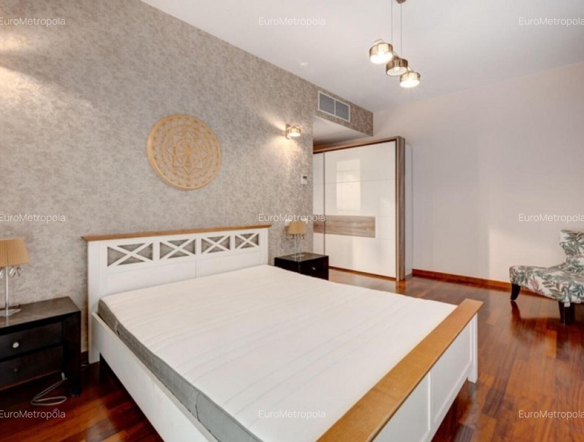 Apartament cu 4 camere decomandat în Herăstrău - 7