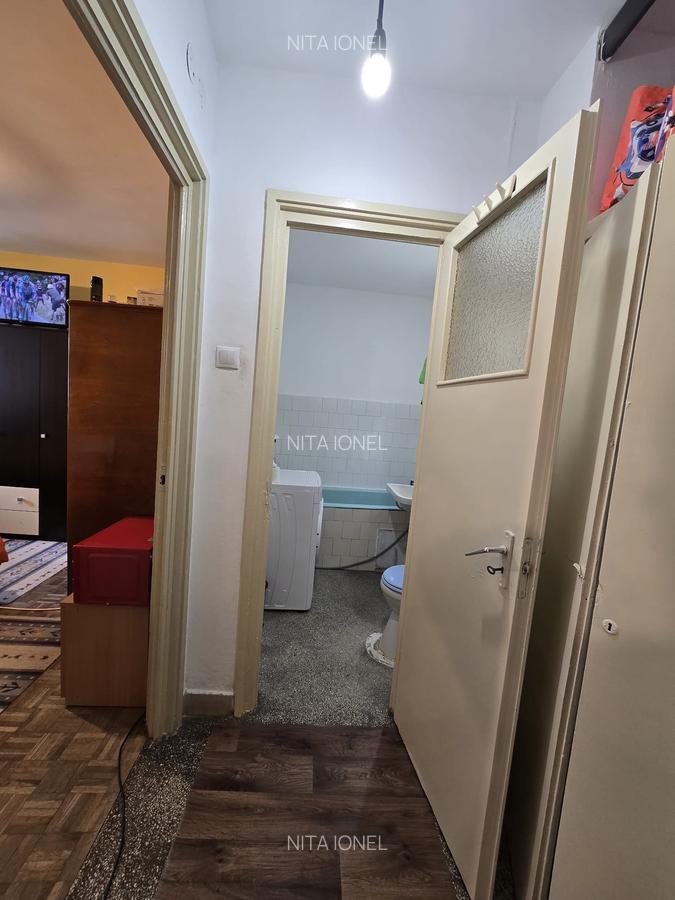 Apartament cu 2 camere semidecomandat în 1 Decembrie 1918 - 20