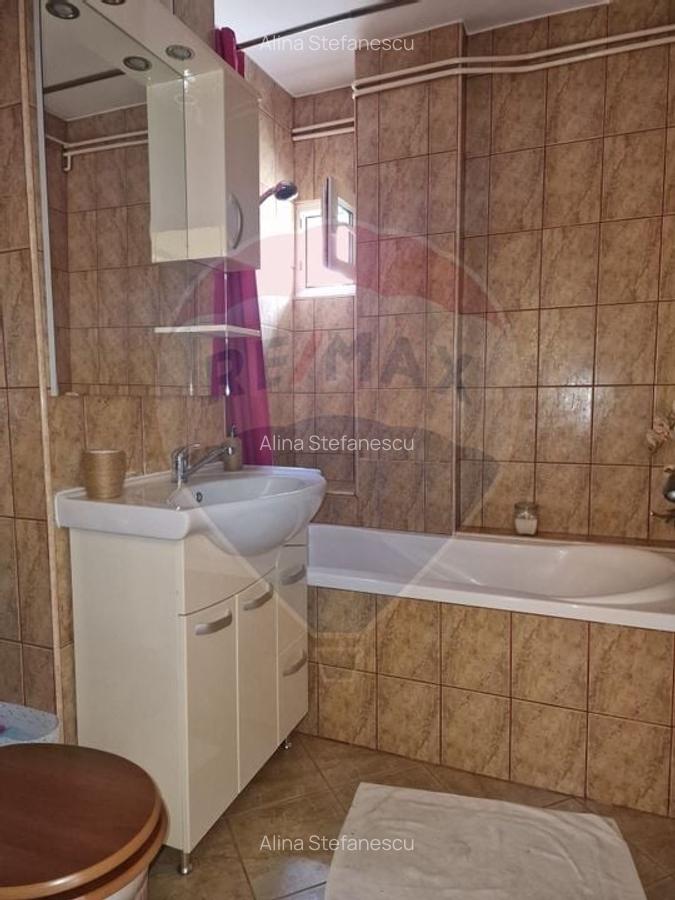 Apartament cu 4 camere de inchiriat - Central - 9
