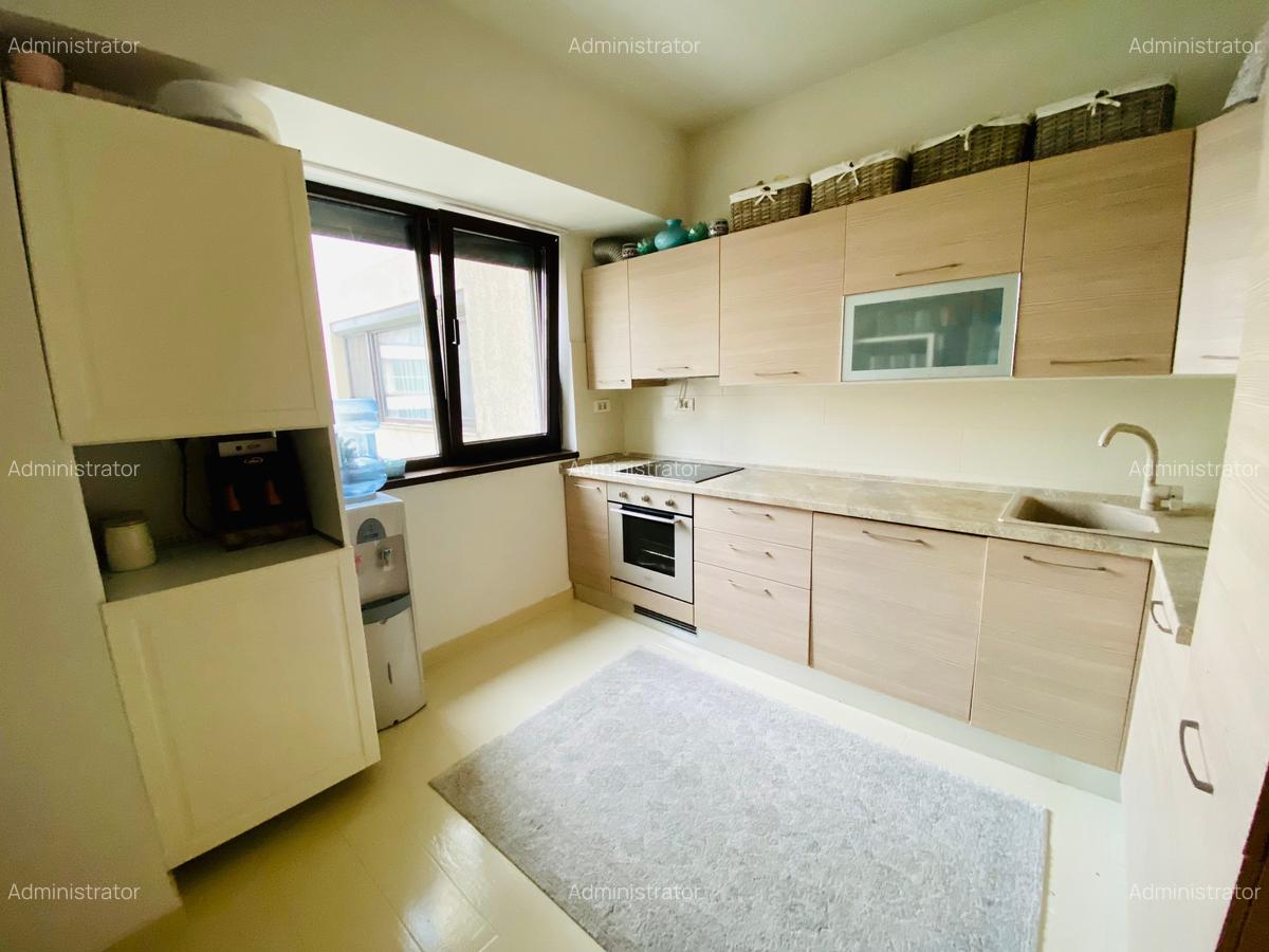 Apartament cu 4 camere decomandat în Pipera - 5
