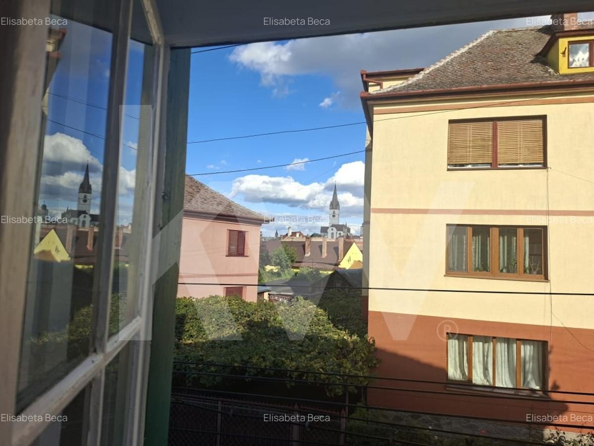Apartament Deosebit cu 4 Camere - 130 mp Utili - Zona Orasul de Jos, Sibiu - 1